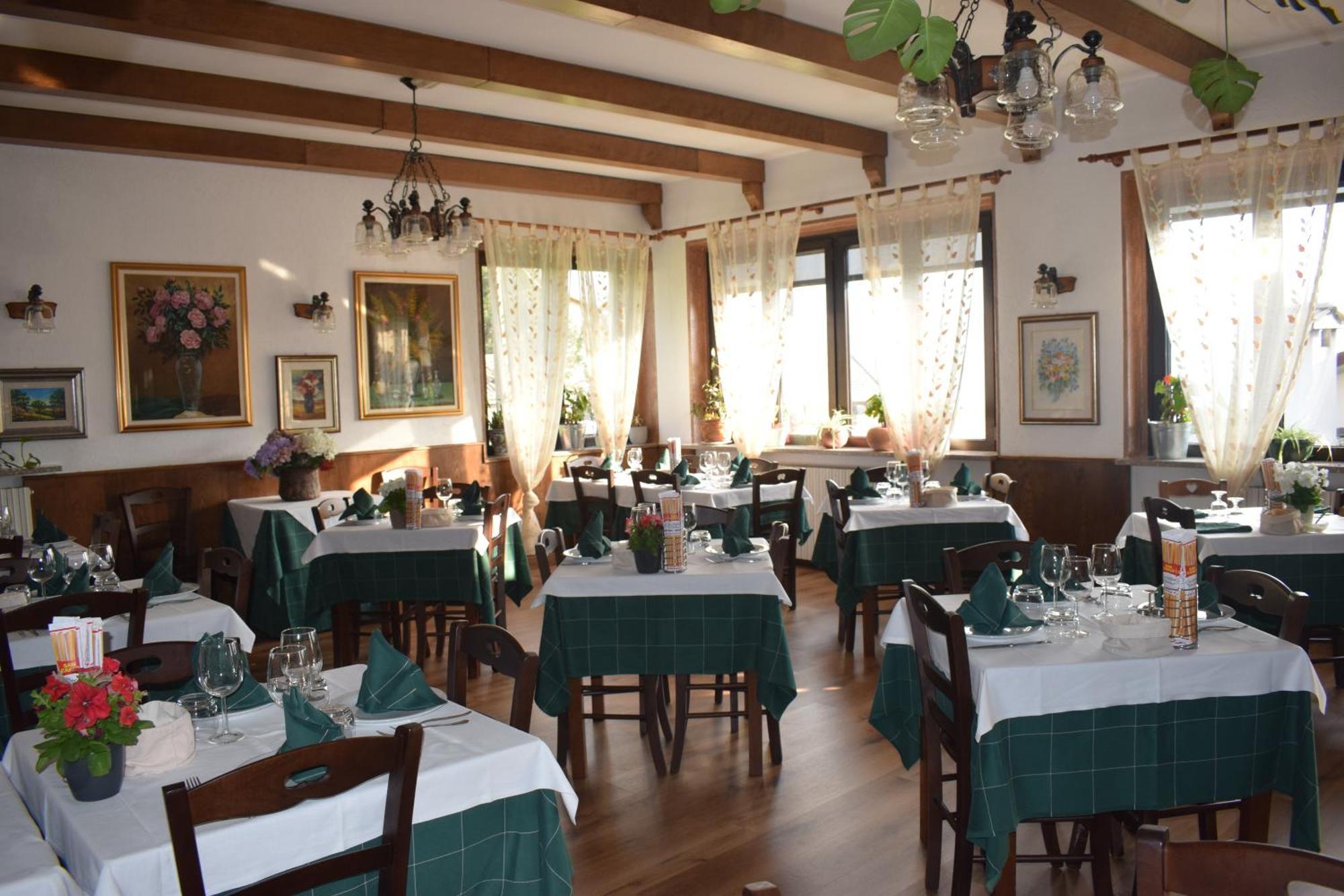 Albergo Canella Fuipiano Valle Imagna Exteriér fotografie